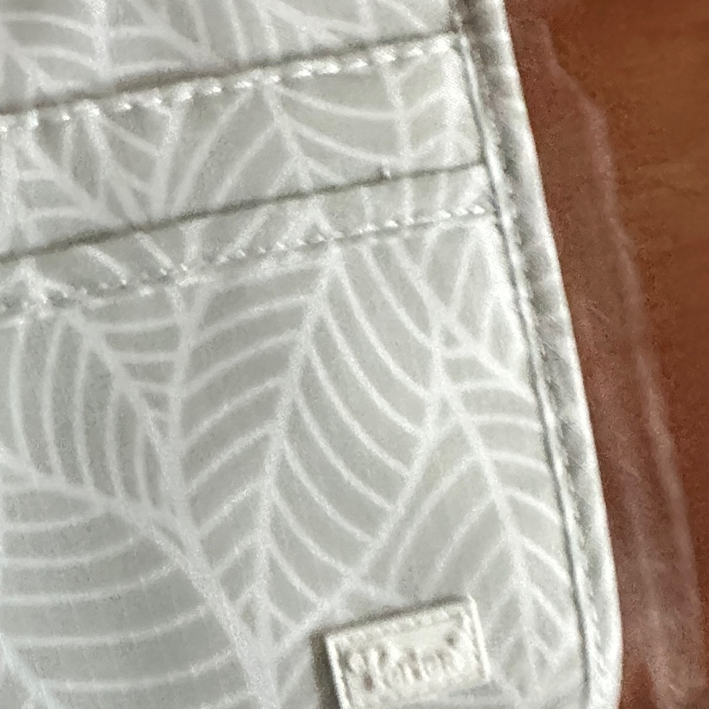 Cream Organizer Set - Picture 3 of 3